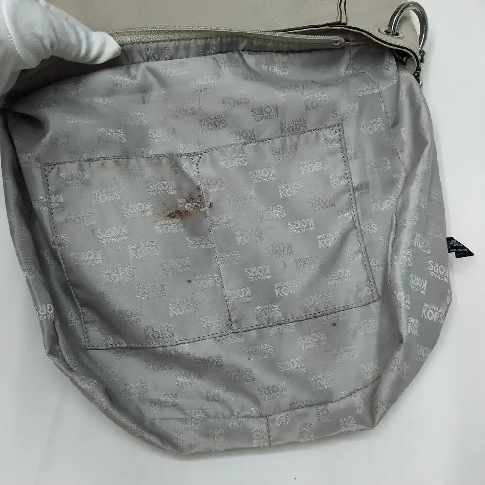 Michael Kors Gray Pebbled Leather Zipper Closure Hobo Shoulder Bag